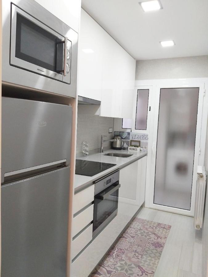 Family Deluxe Apartment Beach Castelldefels Exterior foto